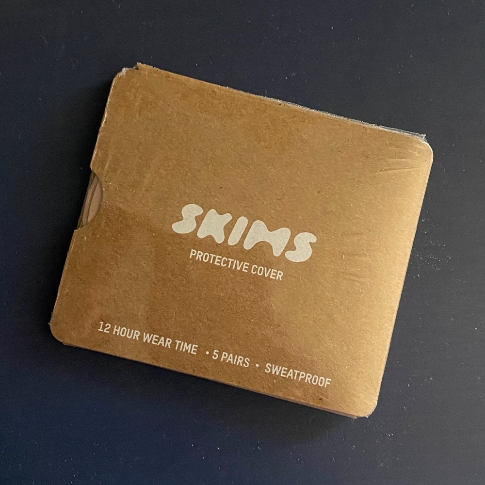 Skims Protective Cover